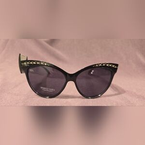 Simply Vera Vera Wang 57mm Myla Cat Eye Sunglasses, Black